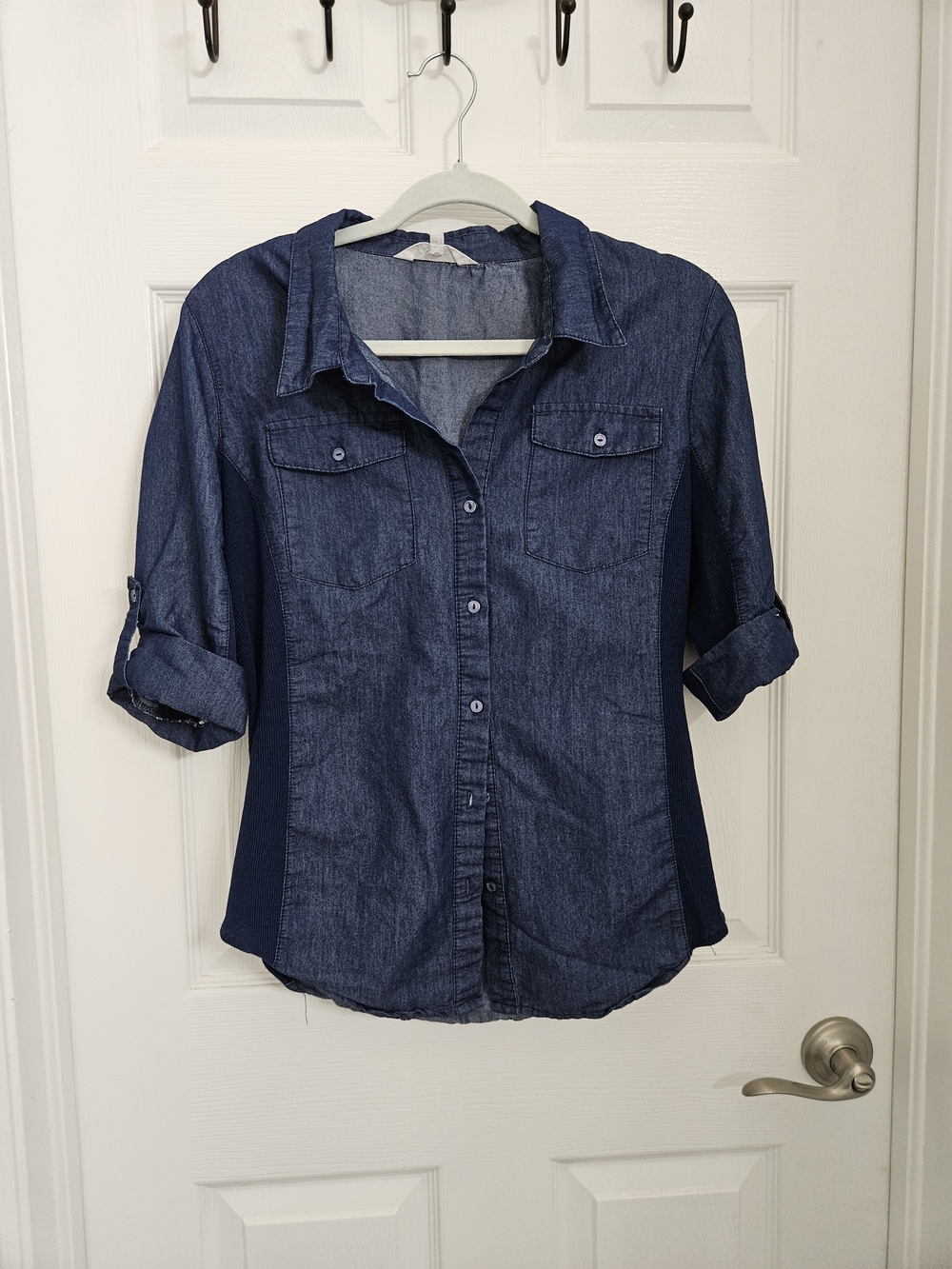 Cavalini  Denim Button-Up Shirt with Roll-Tab Sleeves - Blue size large